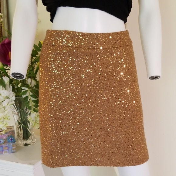 LOFT Dresses & Skirts - NWOT  Gold Sequined Above Knee Straight Wool Skirt